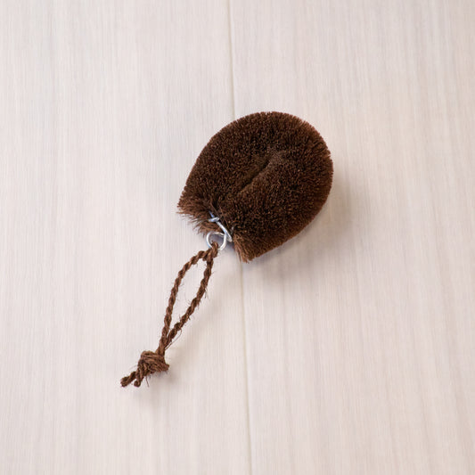 Shuro Tawashi (Palm Fiber Scrubbing Brush) Small Size (Compact Type)